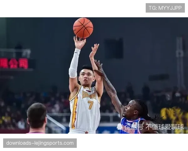 从租借弃将到NBA prospect:徐昕在广州的蜕变之路 从租借弃将到NBA prospect:徐昕在广州的蜕变之路